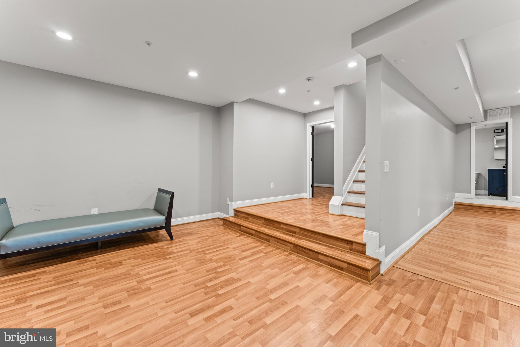 BROCK HALL MANOR - Residential