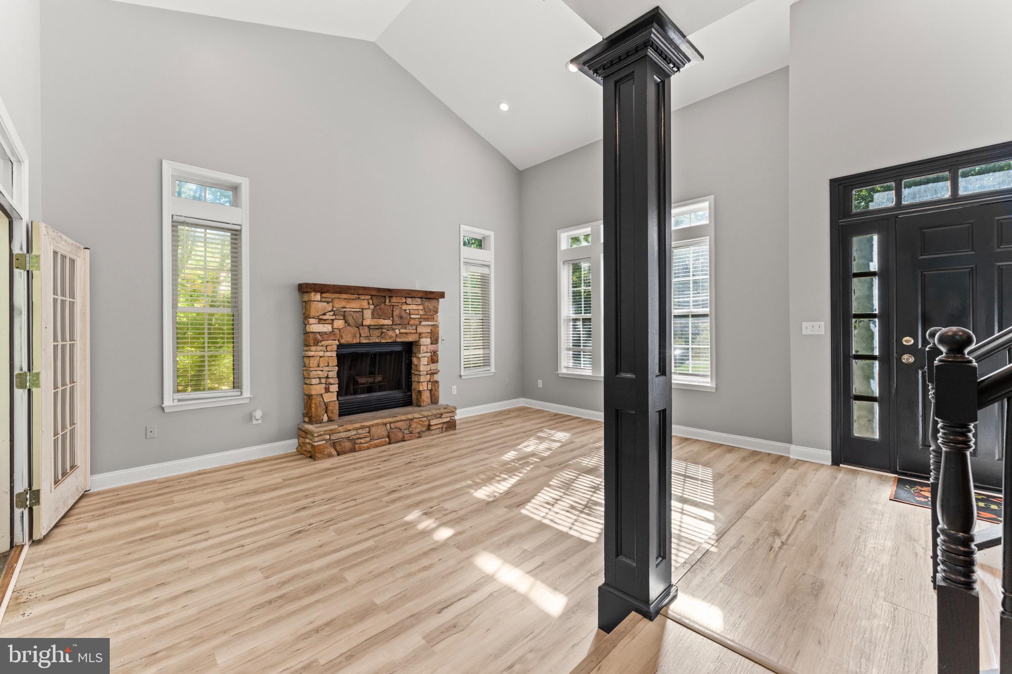 BROCK HALL MANOR - Residential