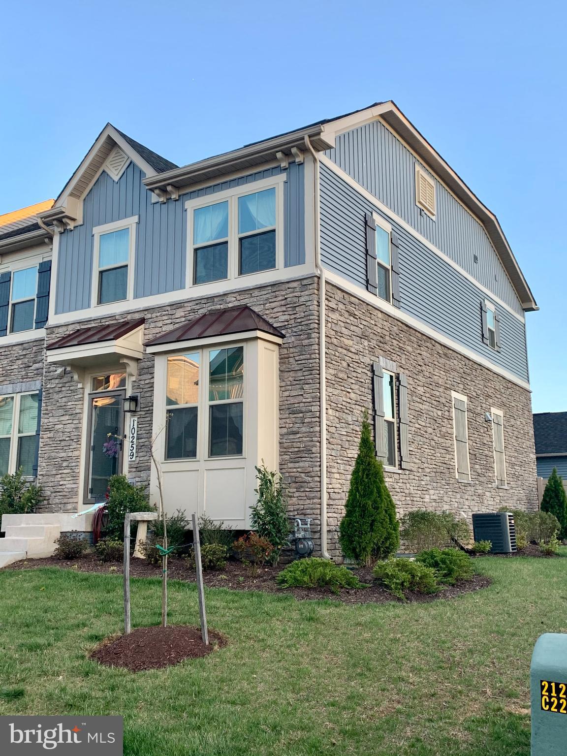 LAKE LINGANORE EAGLEHEAD - Residential