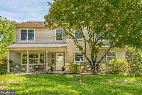 4053 WESTAWAY DRIVE LAFAYETTE HILL PA 19444