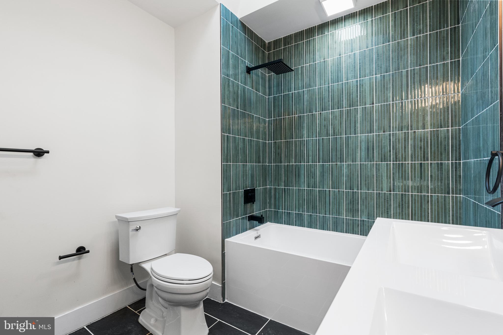 COBBS CREEK - Residential