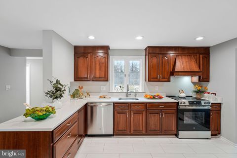 2626 ARMADA STREET HERNDON VA 20171