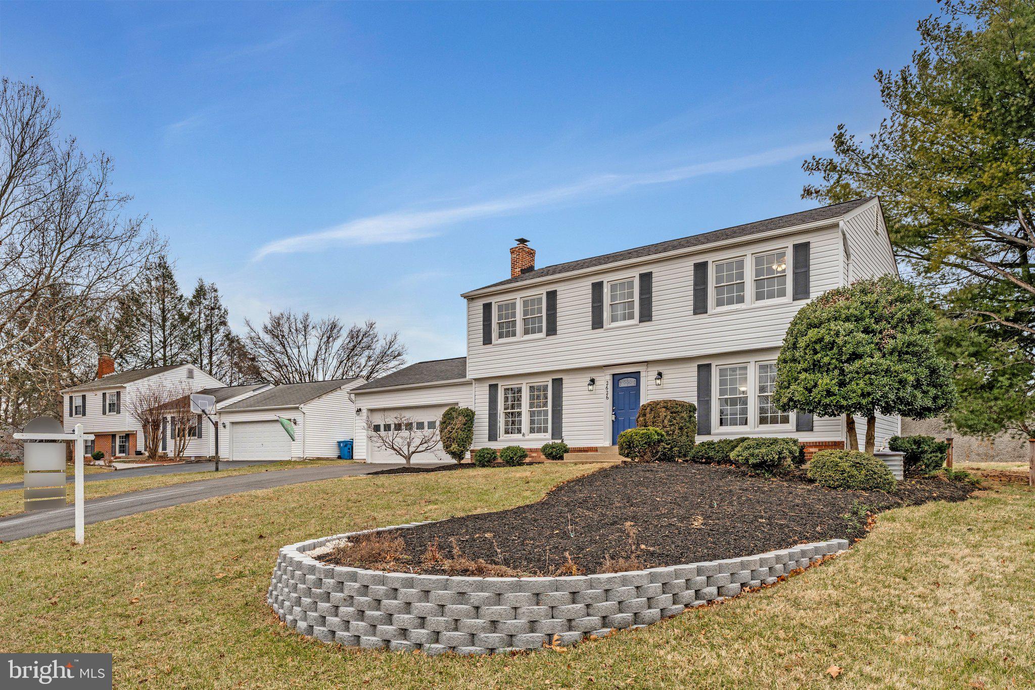 FOX MILL ESTATES - Residential