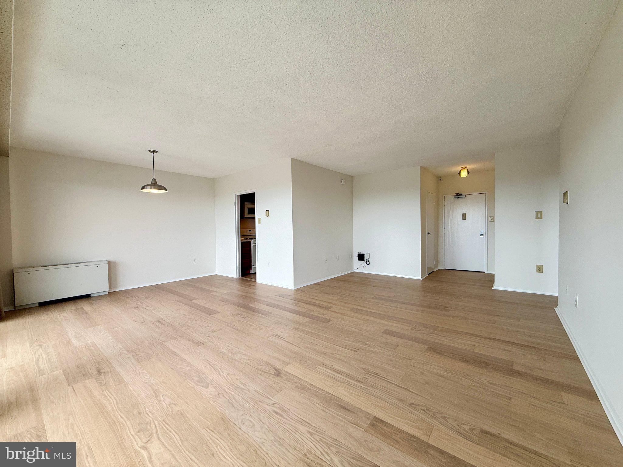 4141 N HENDERSON ROAD 1007