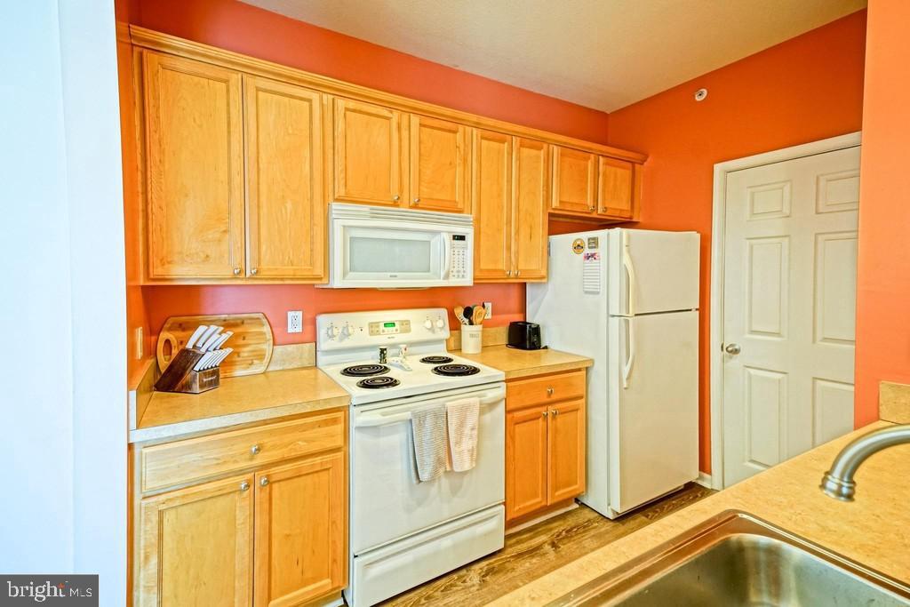 17054 N BRANDT STREET 1306