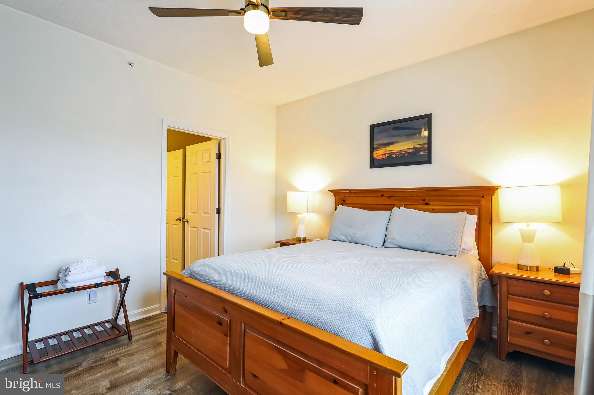 VILLAGES OF FIVE POINTS-WEST - Residential