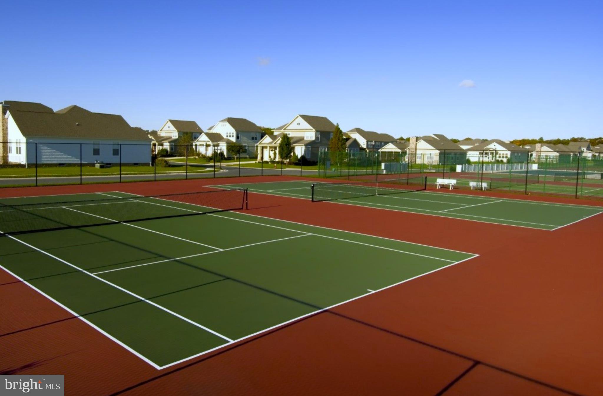 VILLAGES OF FIVE POINTS-WEST - Residential