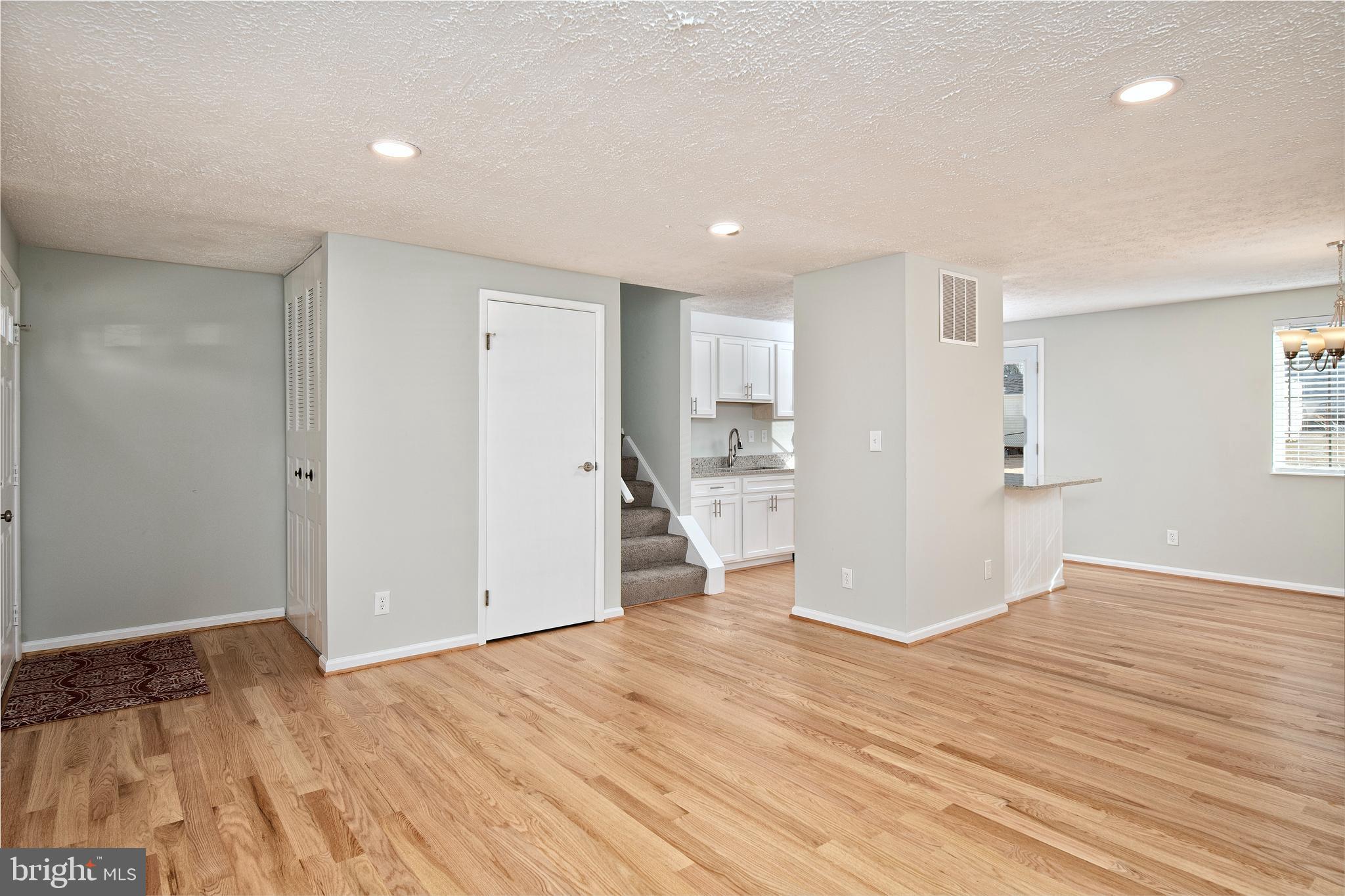 CONNEMARA HILLS - Residential