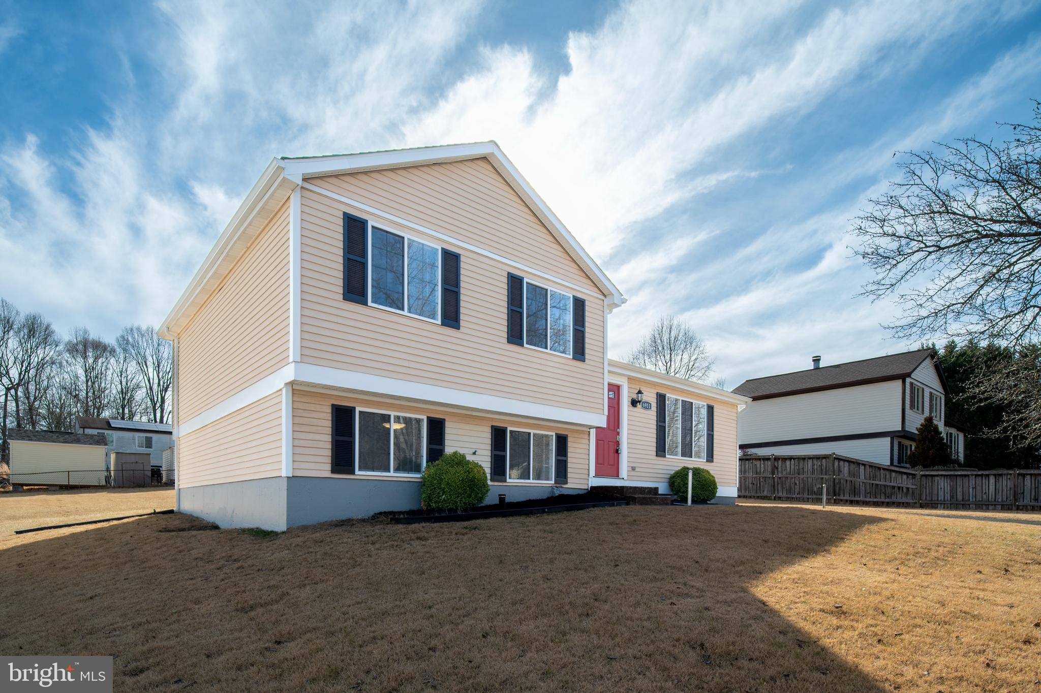 CONNEMARA HILLS - Residential