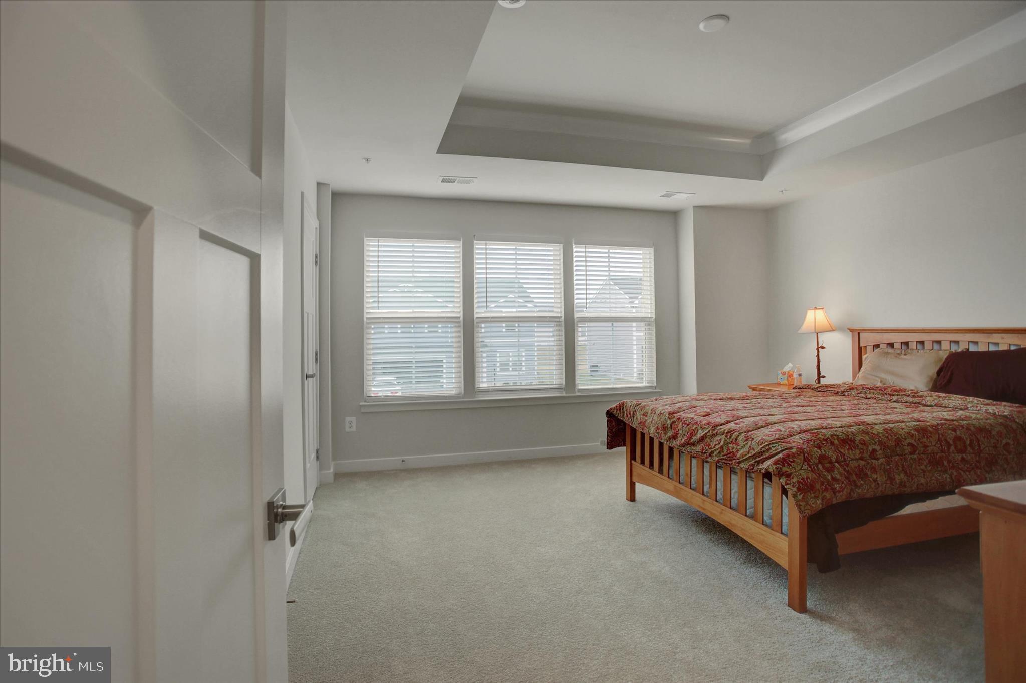 ROLLING HILLS ESTATES - Residential