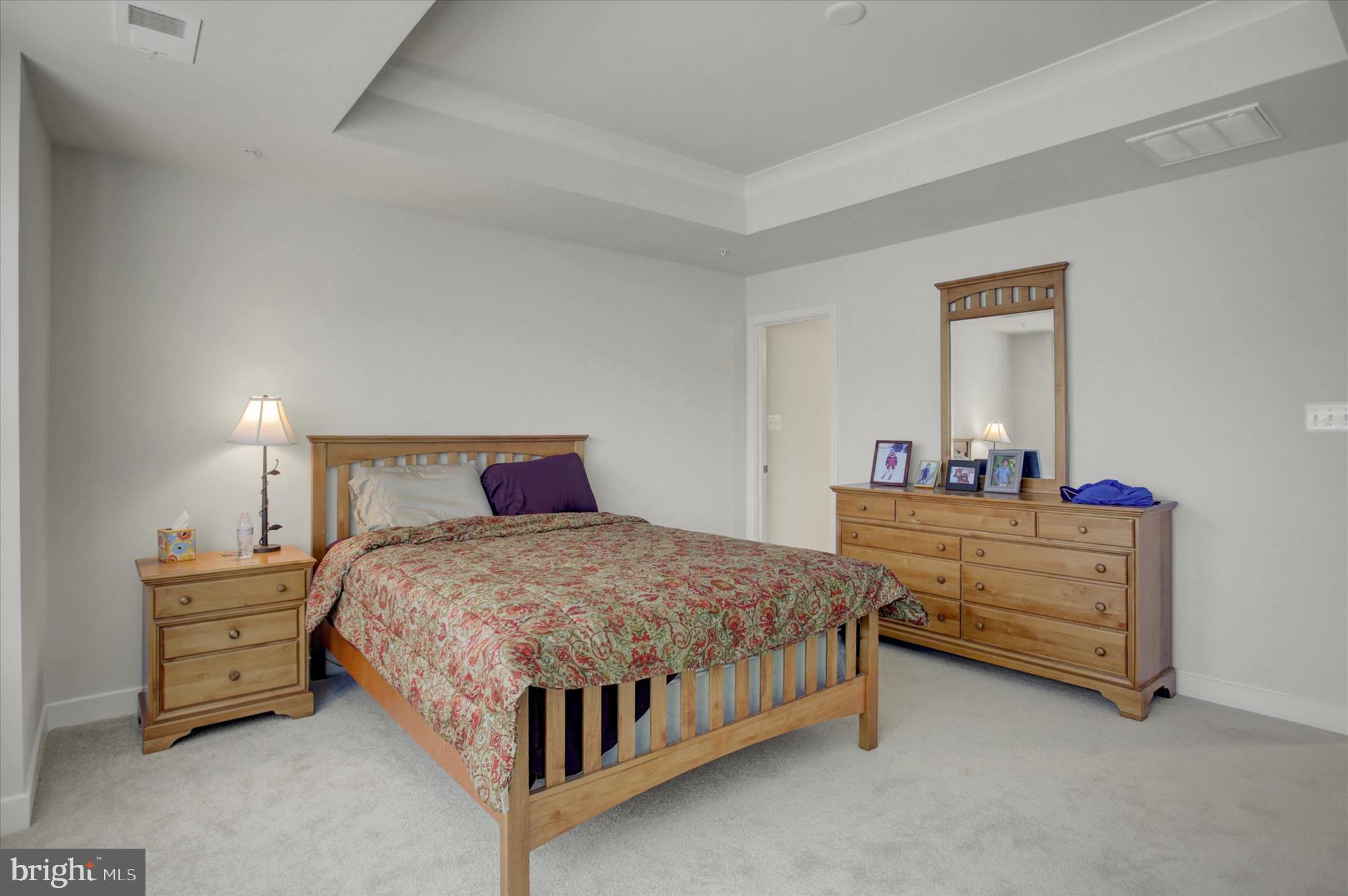 ROLLING HILLS ESTATES - Residential