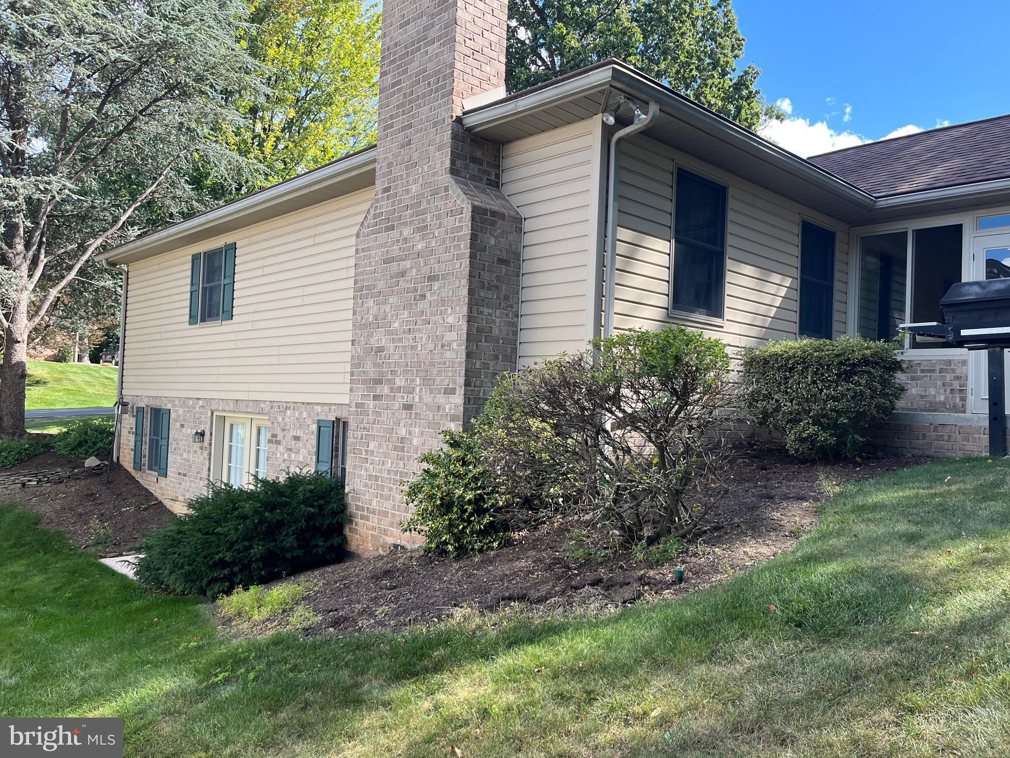 PENN NATIONAL - Residential