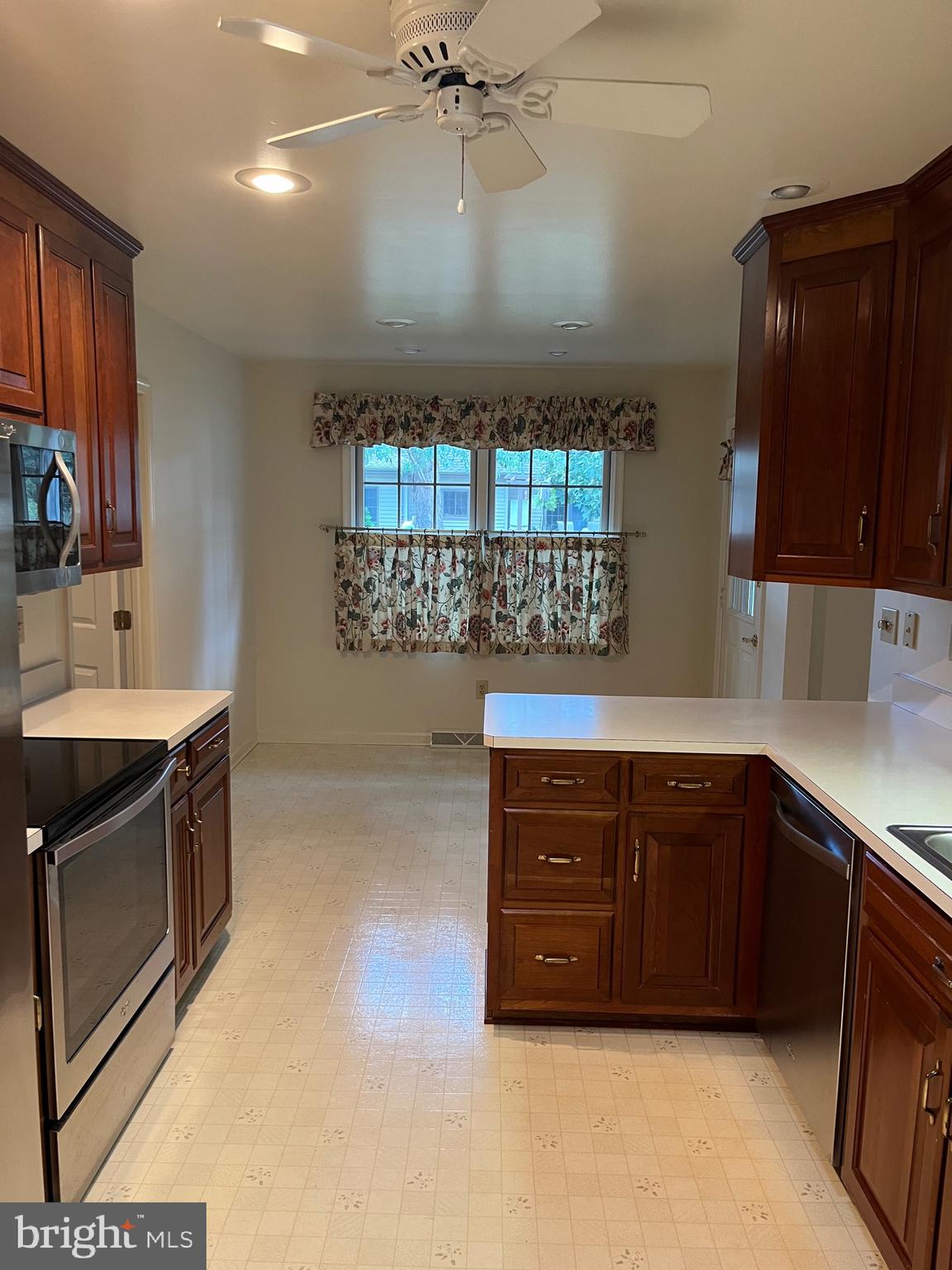 PENN NATIONAL - Residential