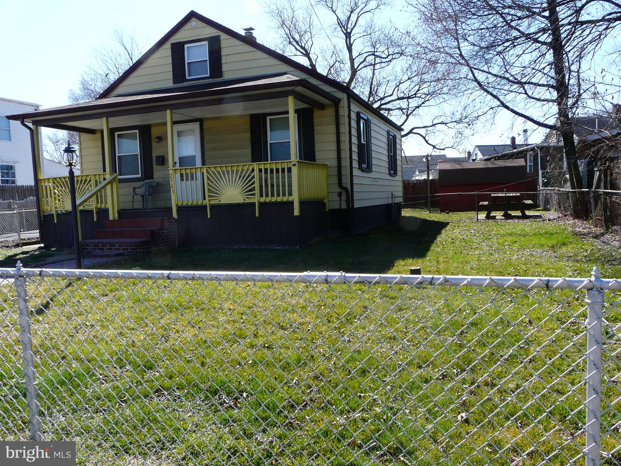 GRAY MANOR - Residential