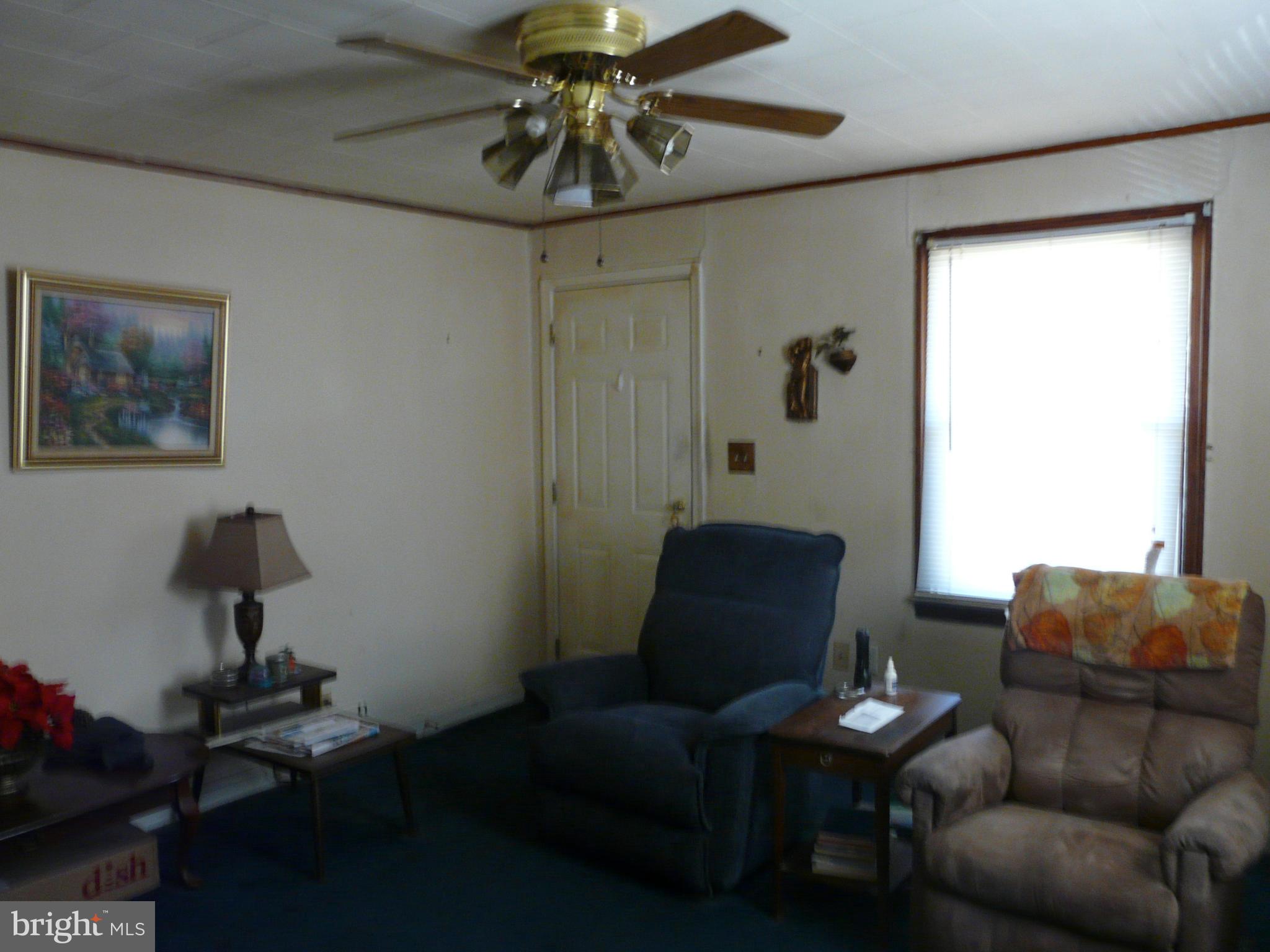 GRAY MANOR - Residential