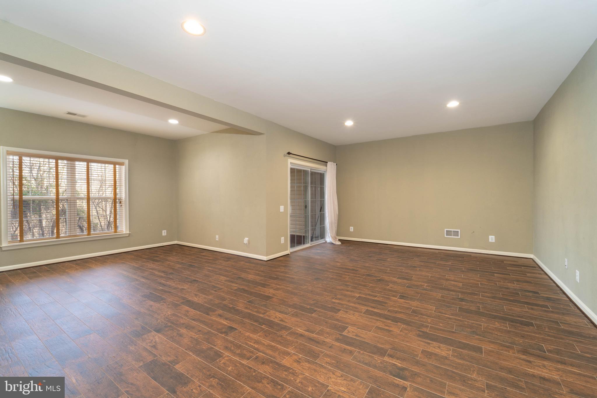 FAIR CREST - Residential Lease