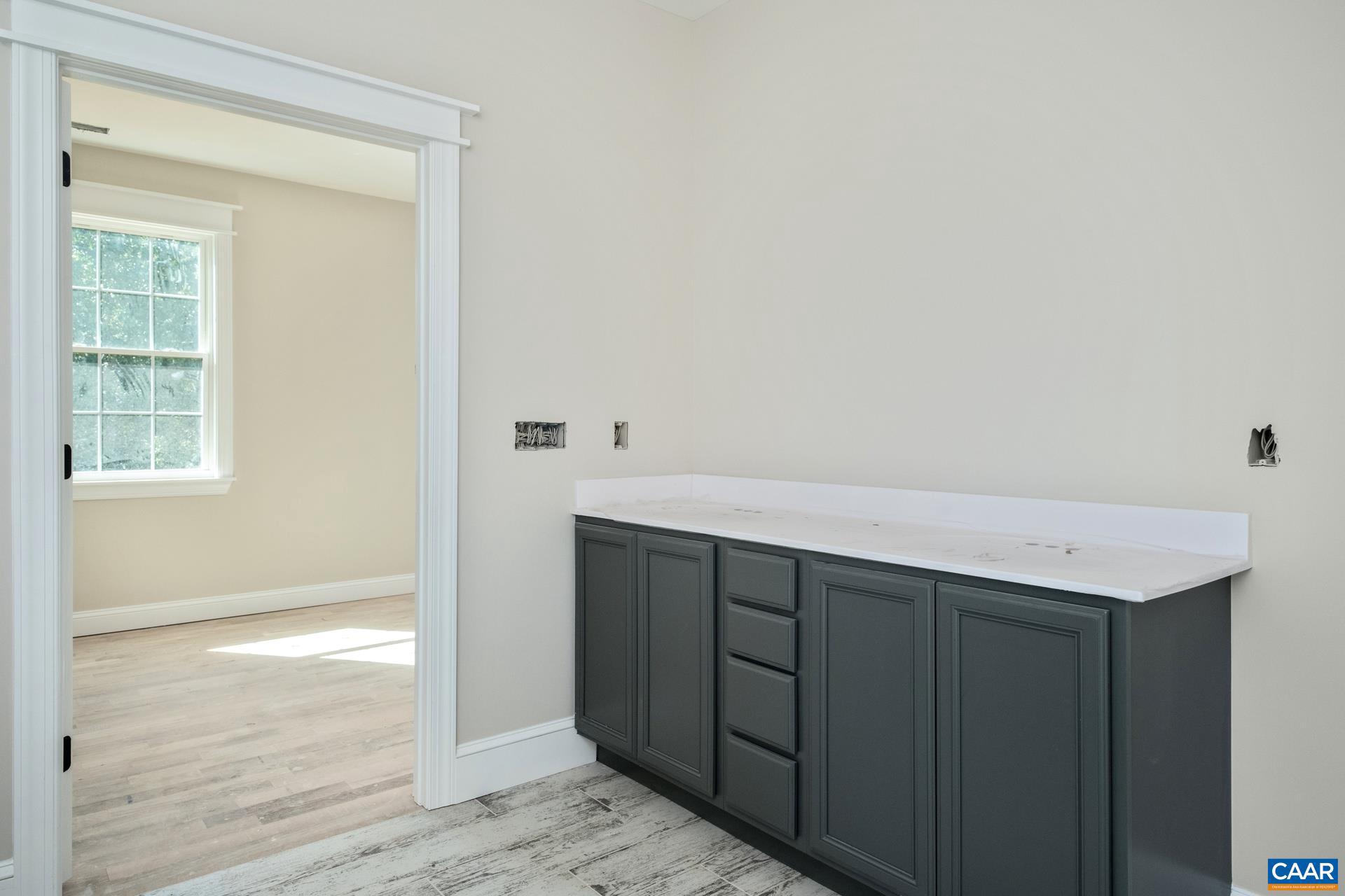 SILVER CREEK - Residential