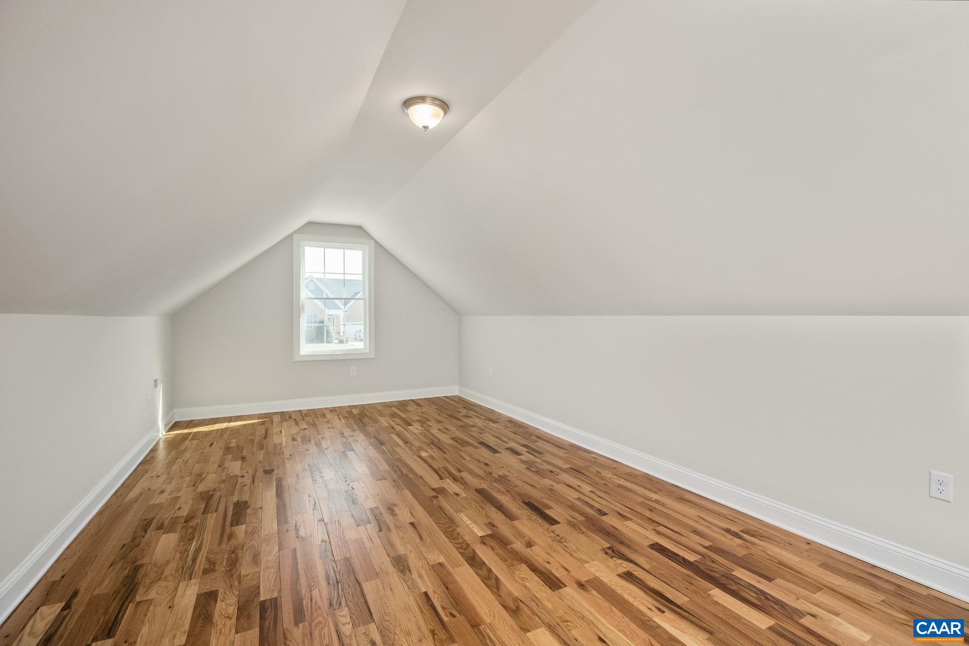 SILVER CREEK - Residential