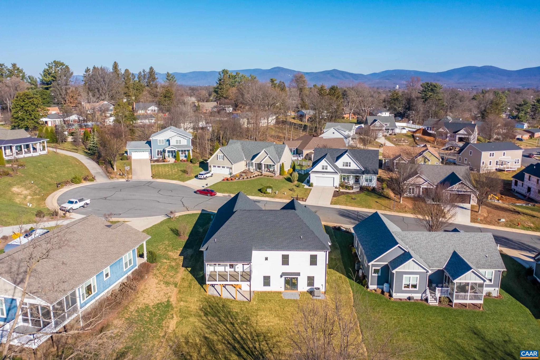 SILVER CREEK - Residential