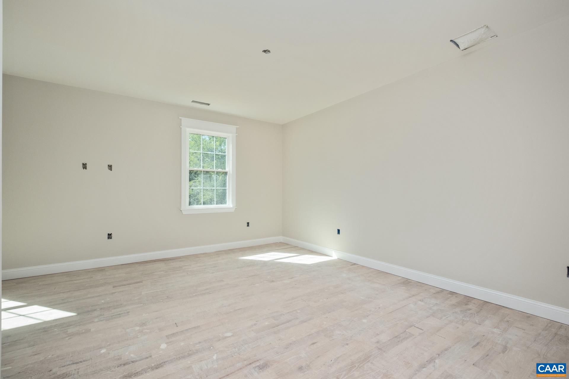 SILVER CREEK - Residential