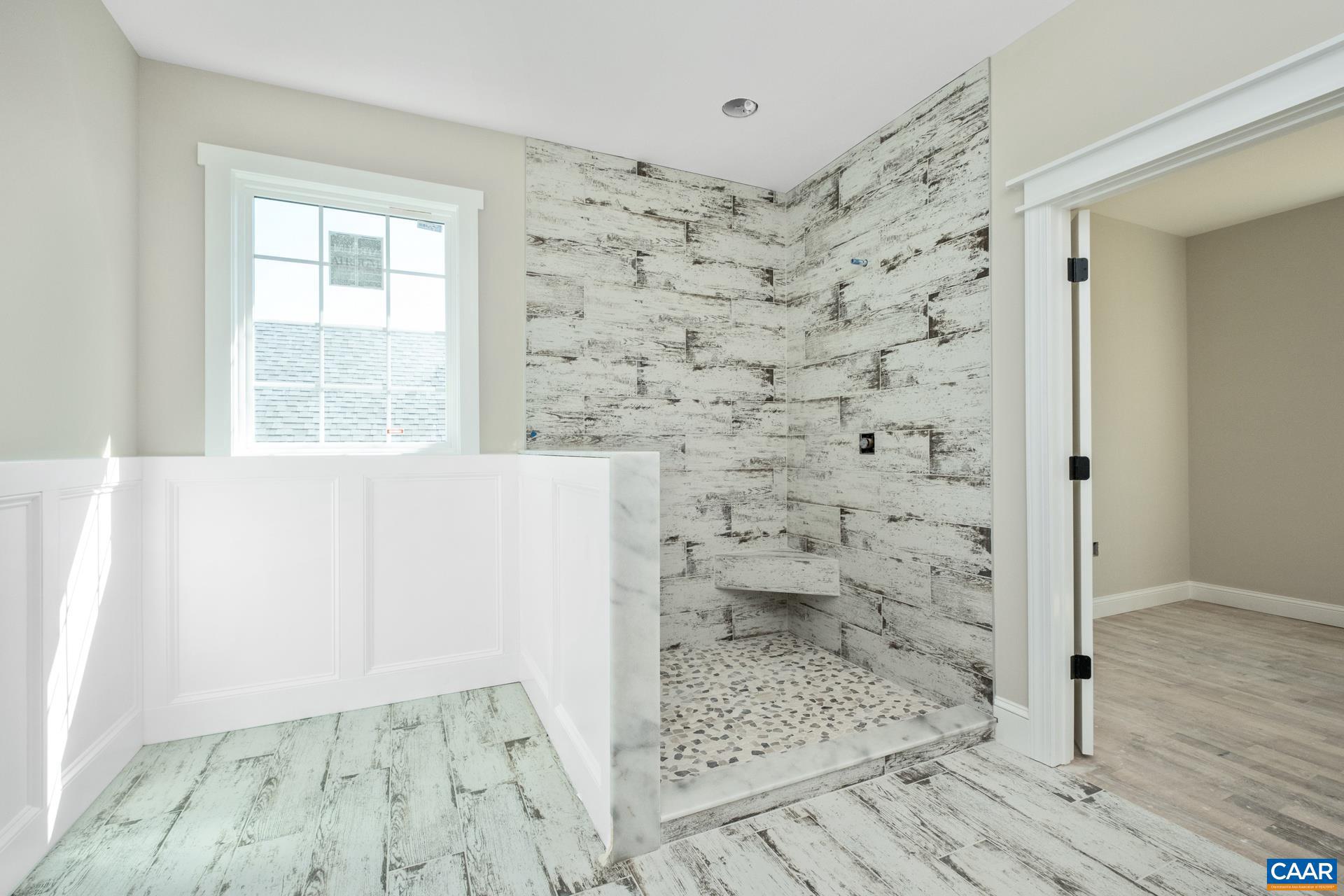 SILVER CREEK - Residential