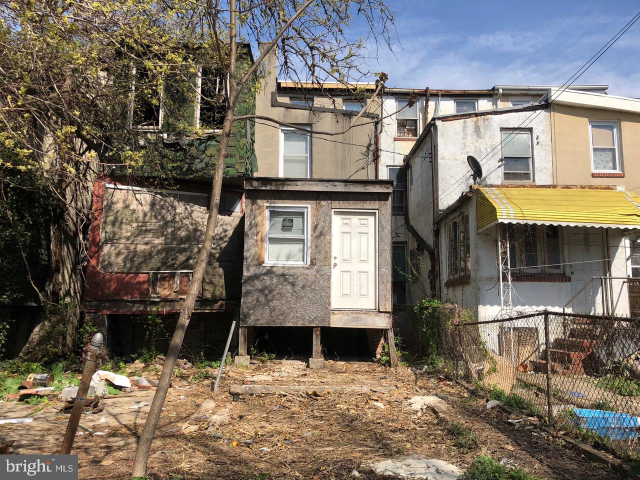 SANDTOWN-WINCHESTER - Residential