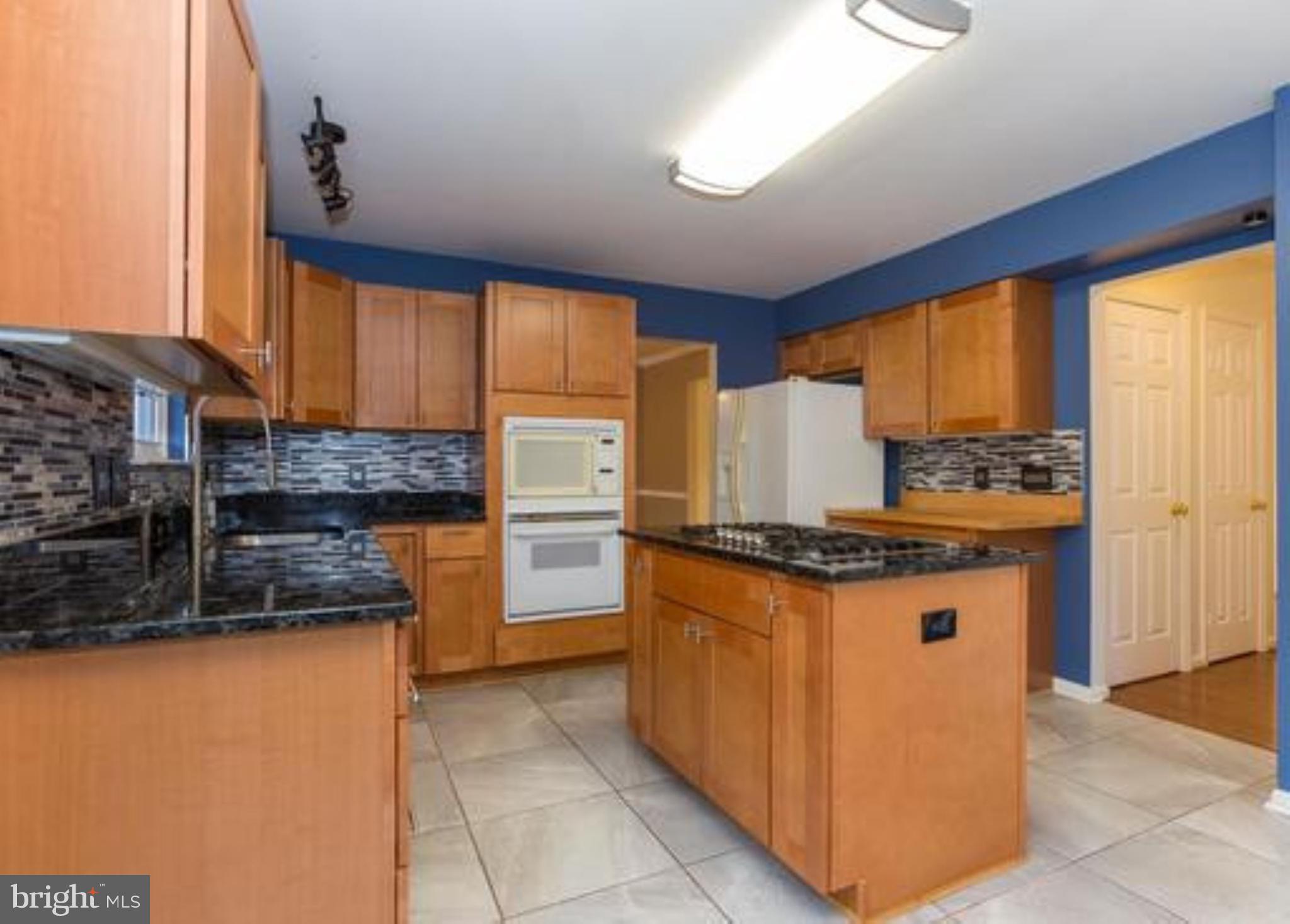 PARK RIDGE - Residential Lease