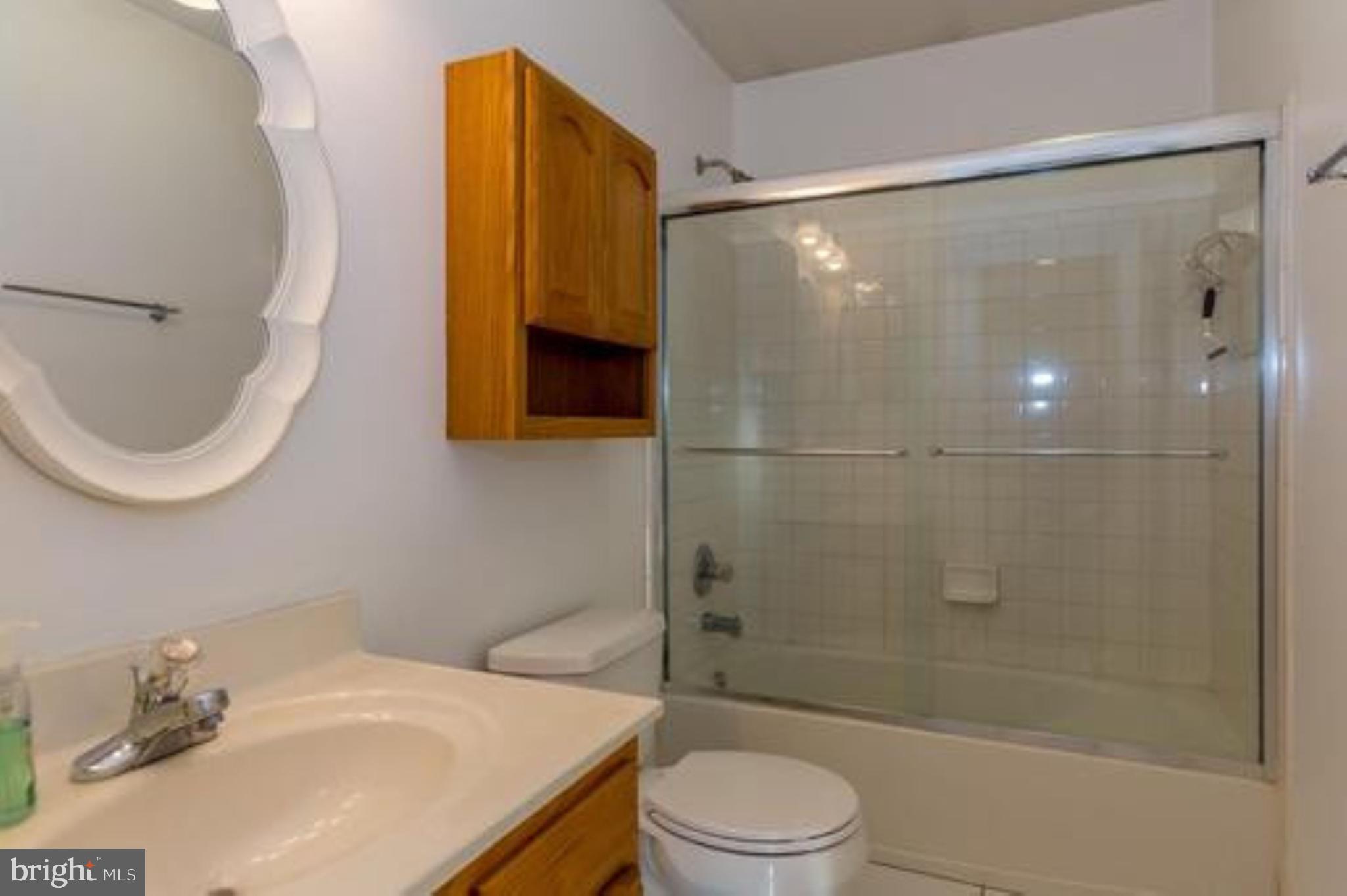 PARK RIDGE - Residential Lease