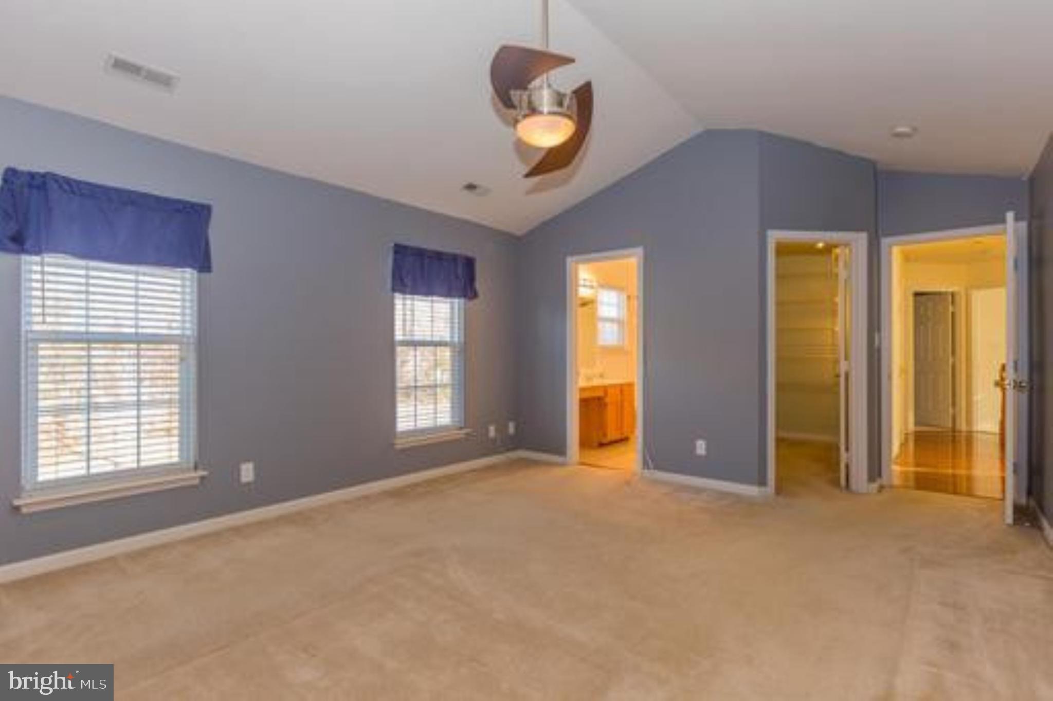 PARK RIDGE - Residential Lease