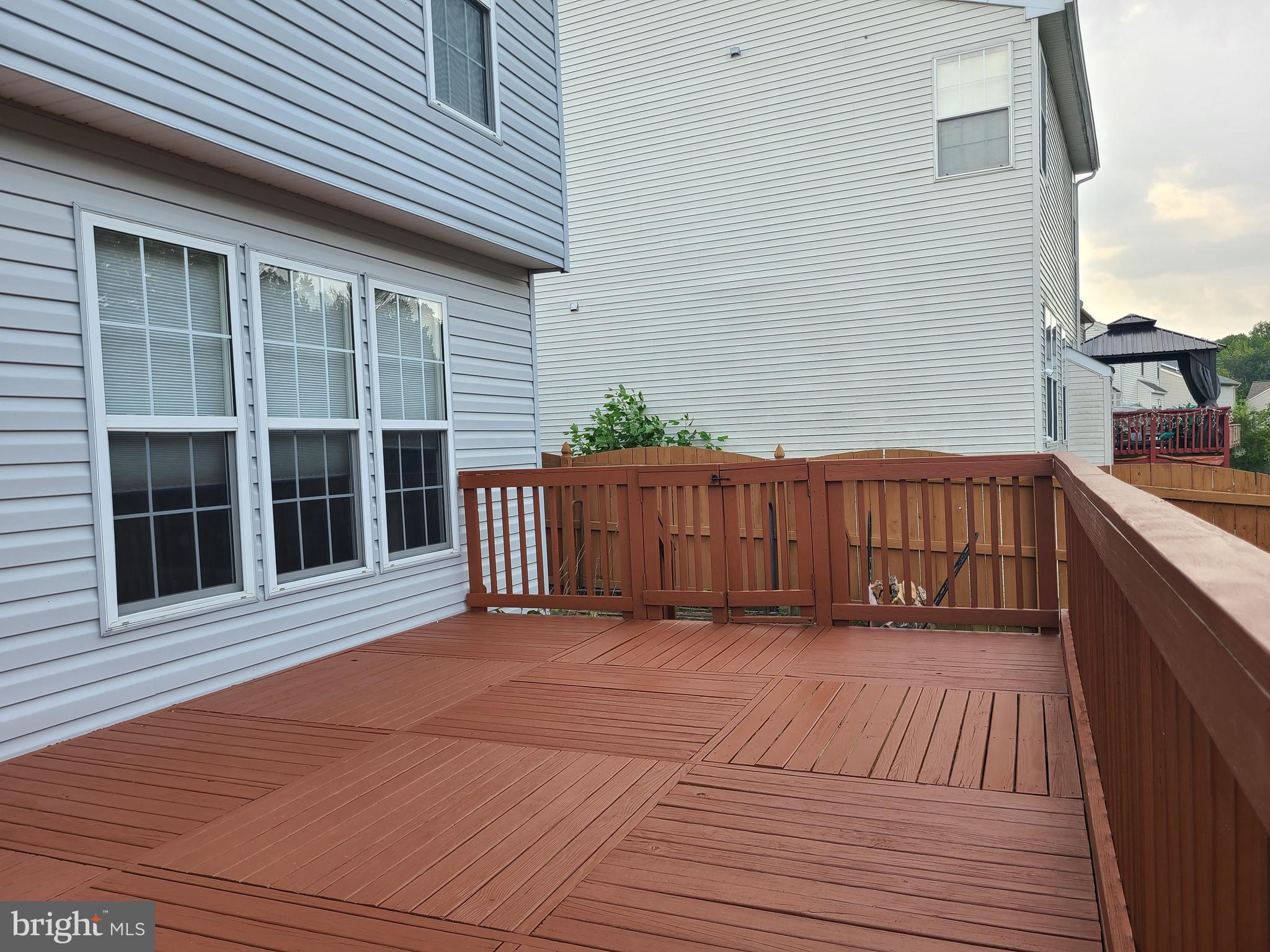 PARK RIDGE - Residential Lease