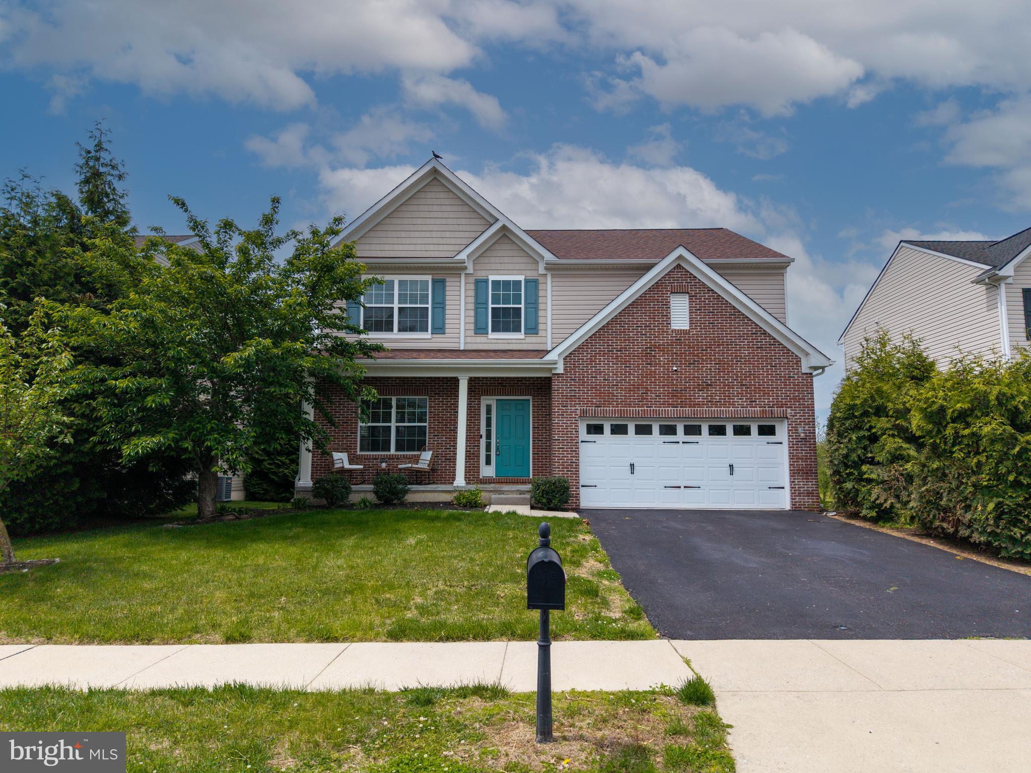 CROSSLAND AT CANAL - Residential
