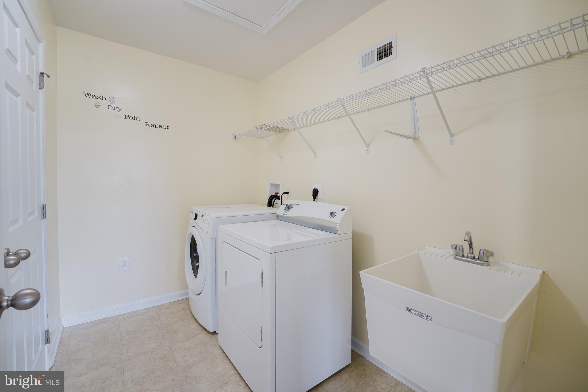 CROSSLAND AT CANAL - Residential