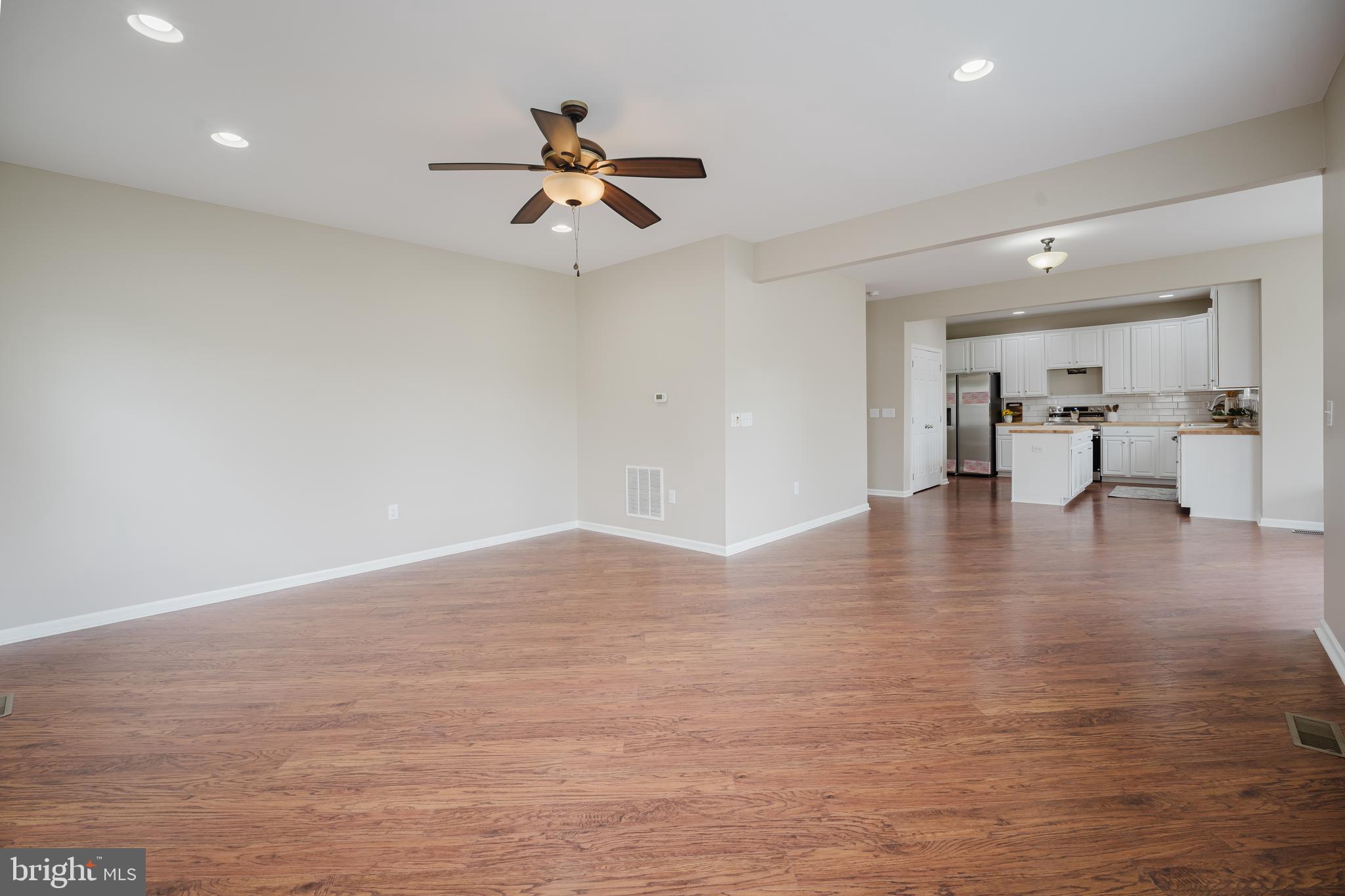 CROSSLAND AT CANAL - Residential