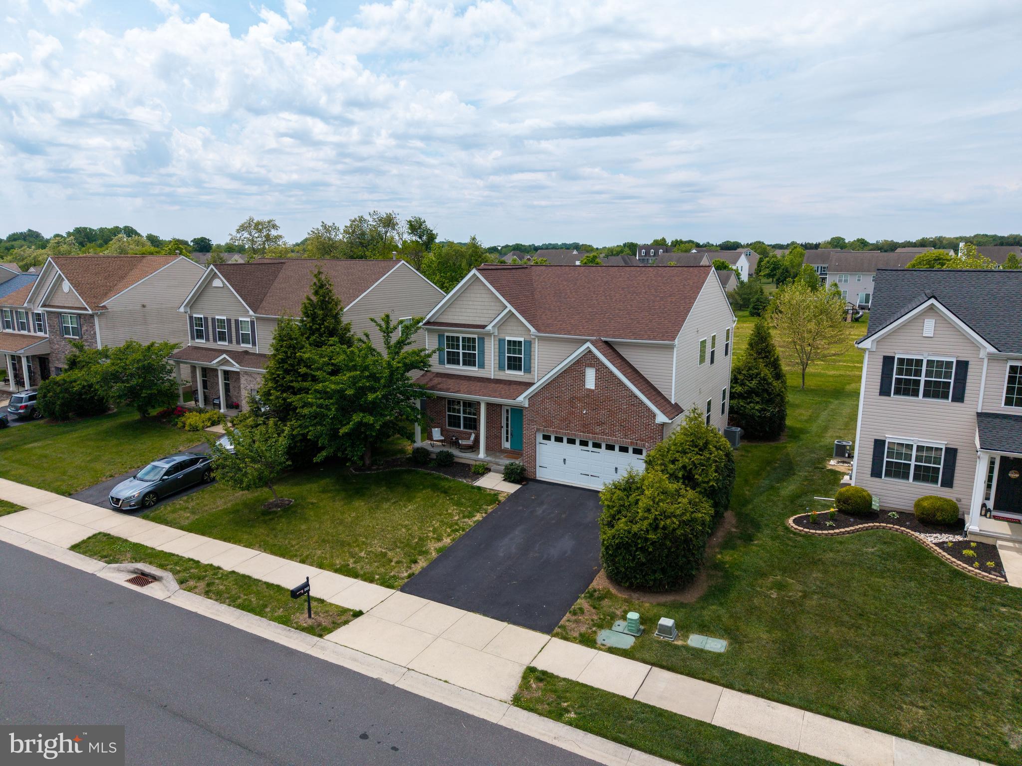 CROSSLAND AT CANAL - Residential