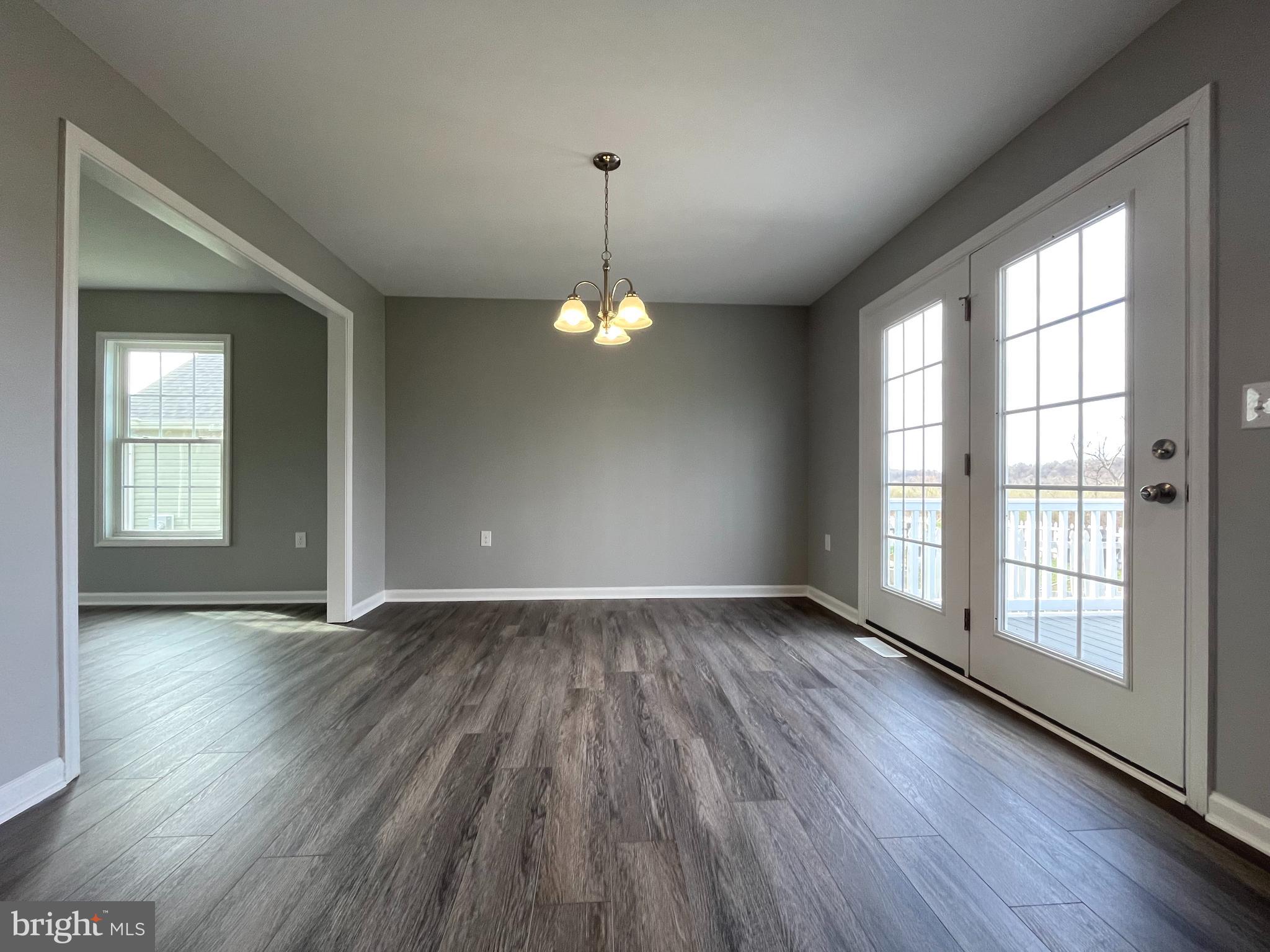 BENTWOOD ESTATES - Residential