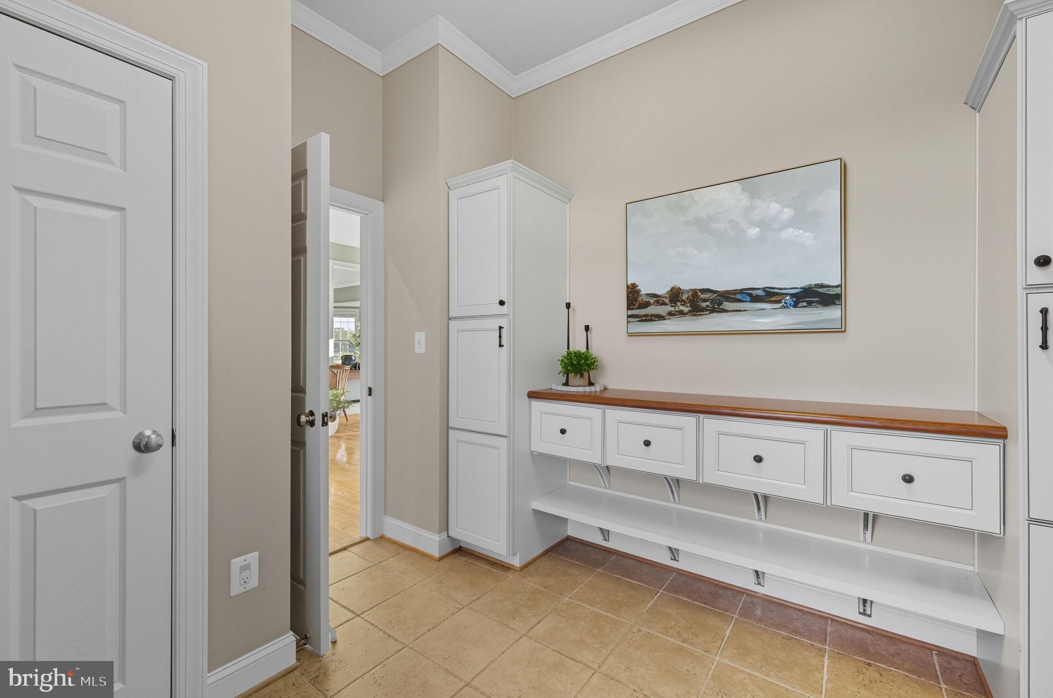 HEATHER KNOLLS - Residential