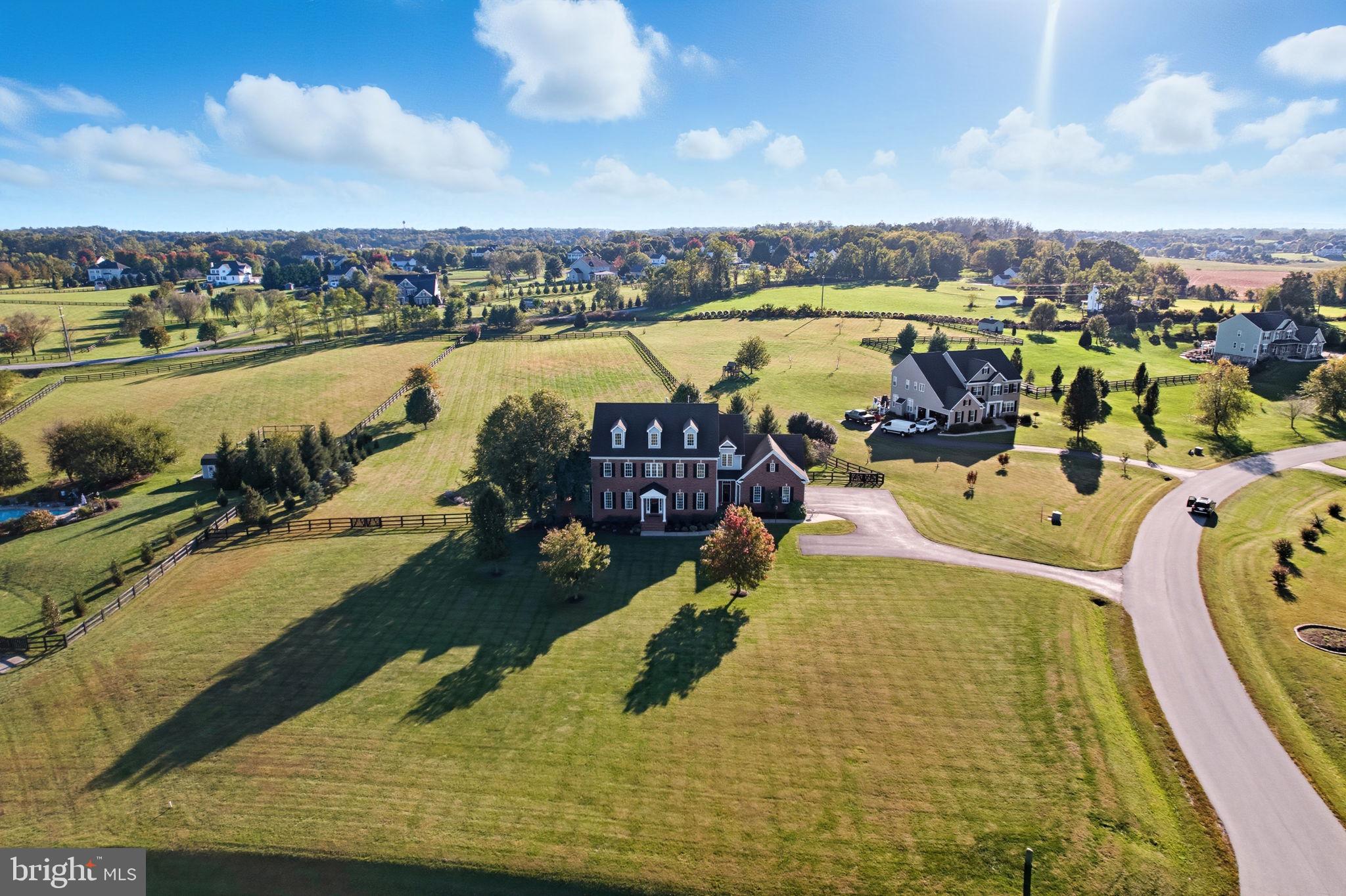 HEATHER KNOLLS - Residential