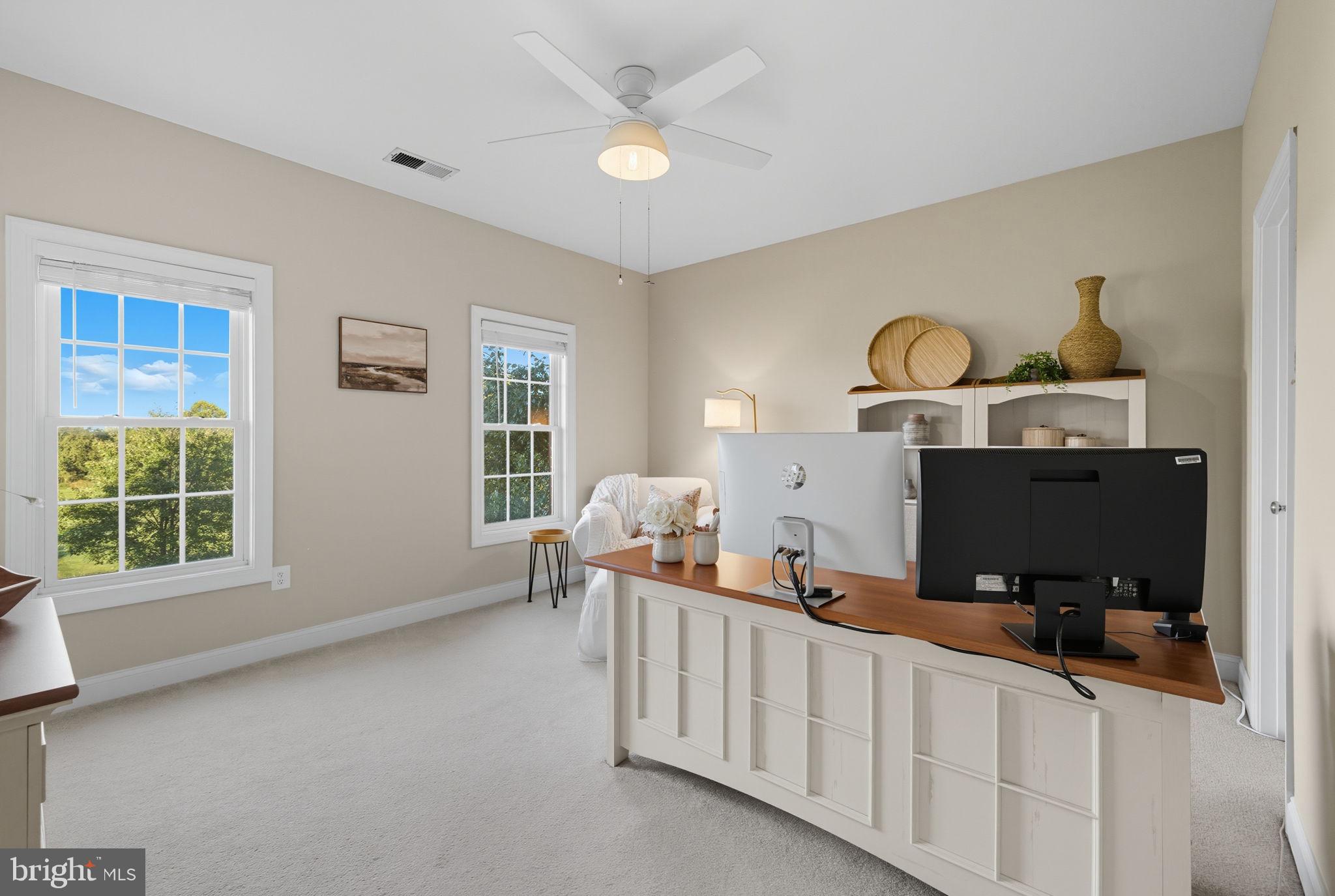 HEATHER KNOLLS - Residential