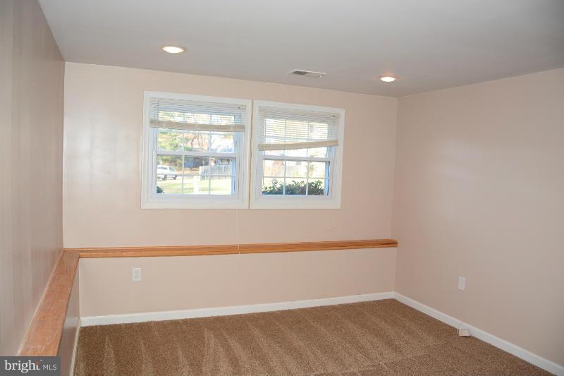 ST CHARLES SUB - CARRINGTON - Residential Lease