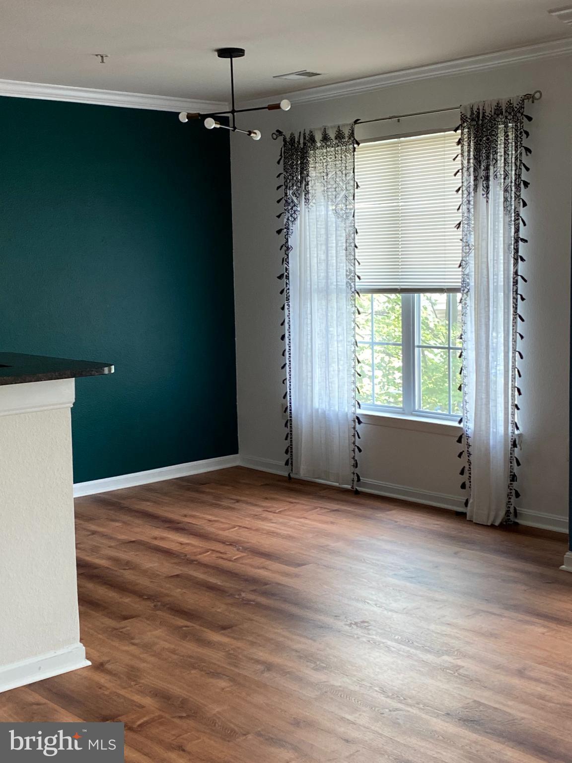 FOX MILL STATION - Residential Lease