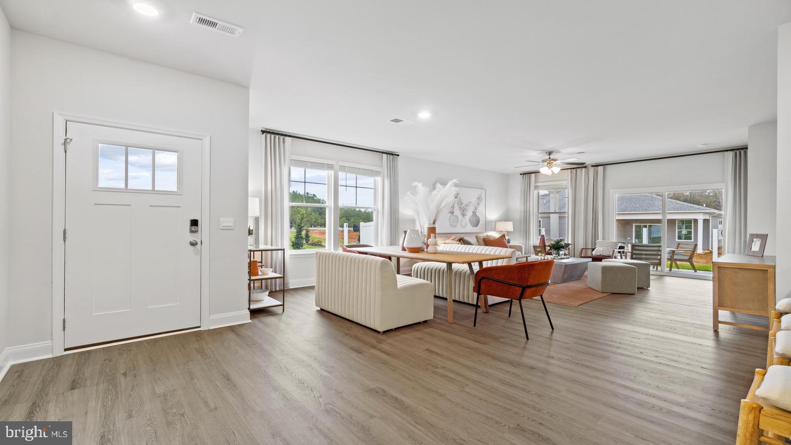 THE PONDS AT LEXINGTON - Residential