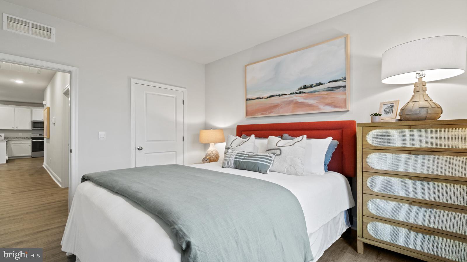 THE PONDS AT LEXINGTON - Residential