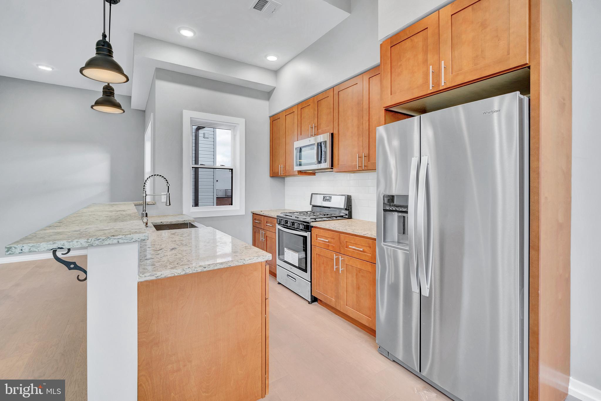 POINT BREEZE - Residential Lease