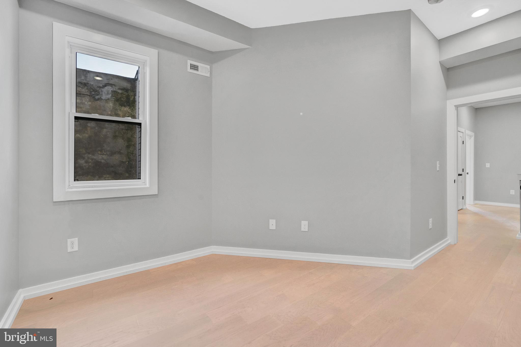 POINT BREEZE - Residential Lease