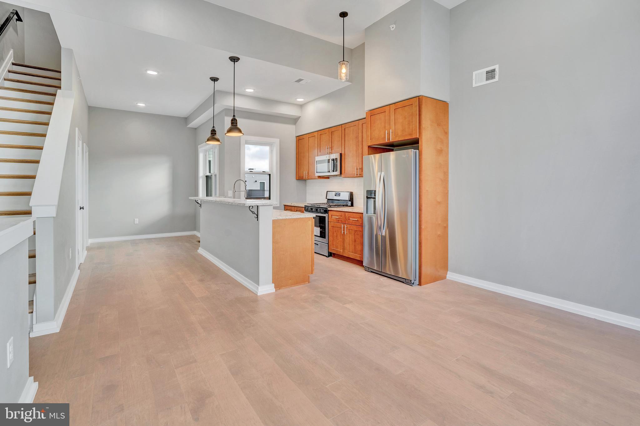 POINT BREEZE - Residential Lease