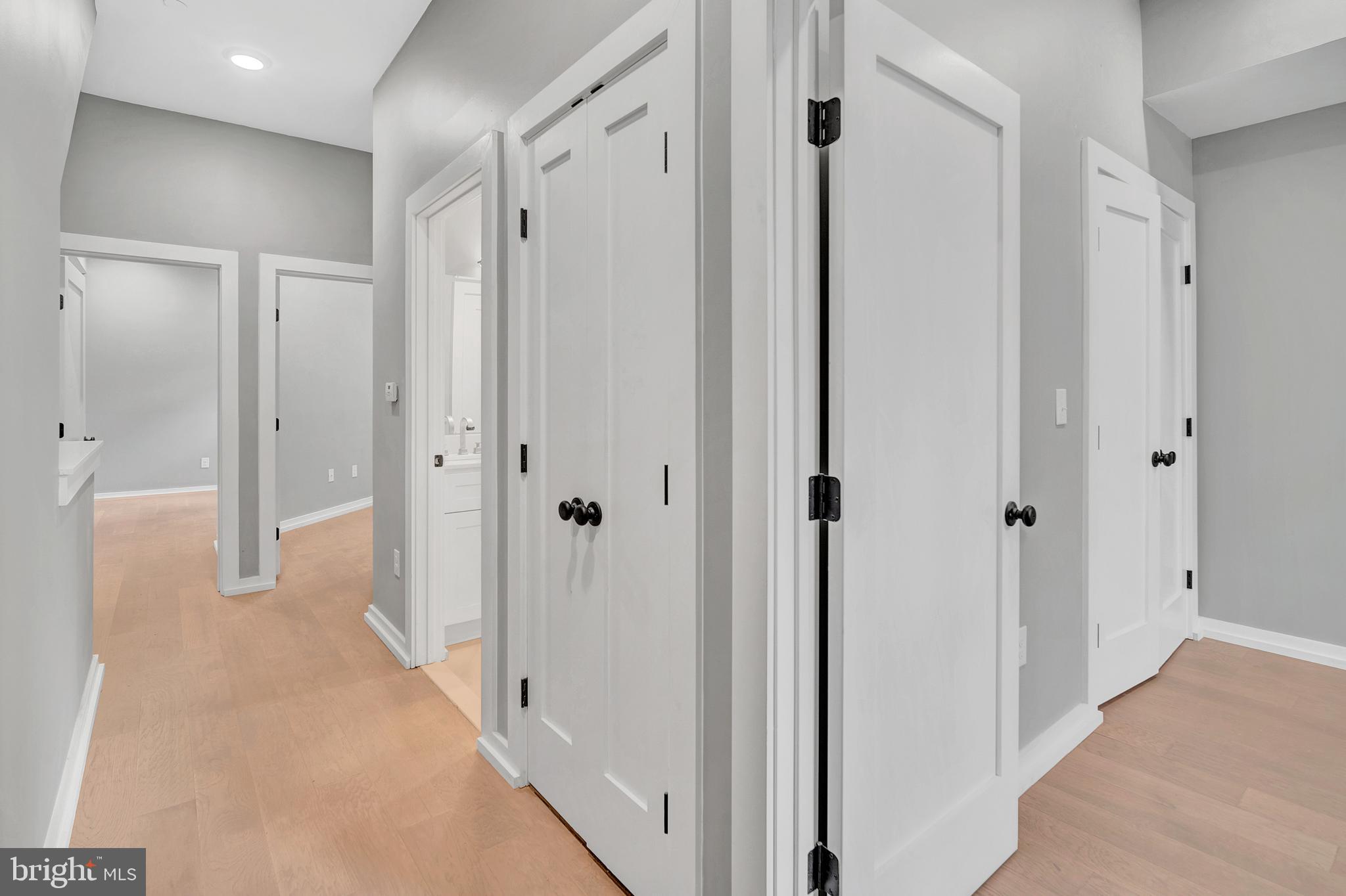 POINT BREEZE - Residential Lease