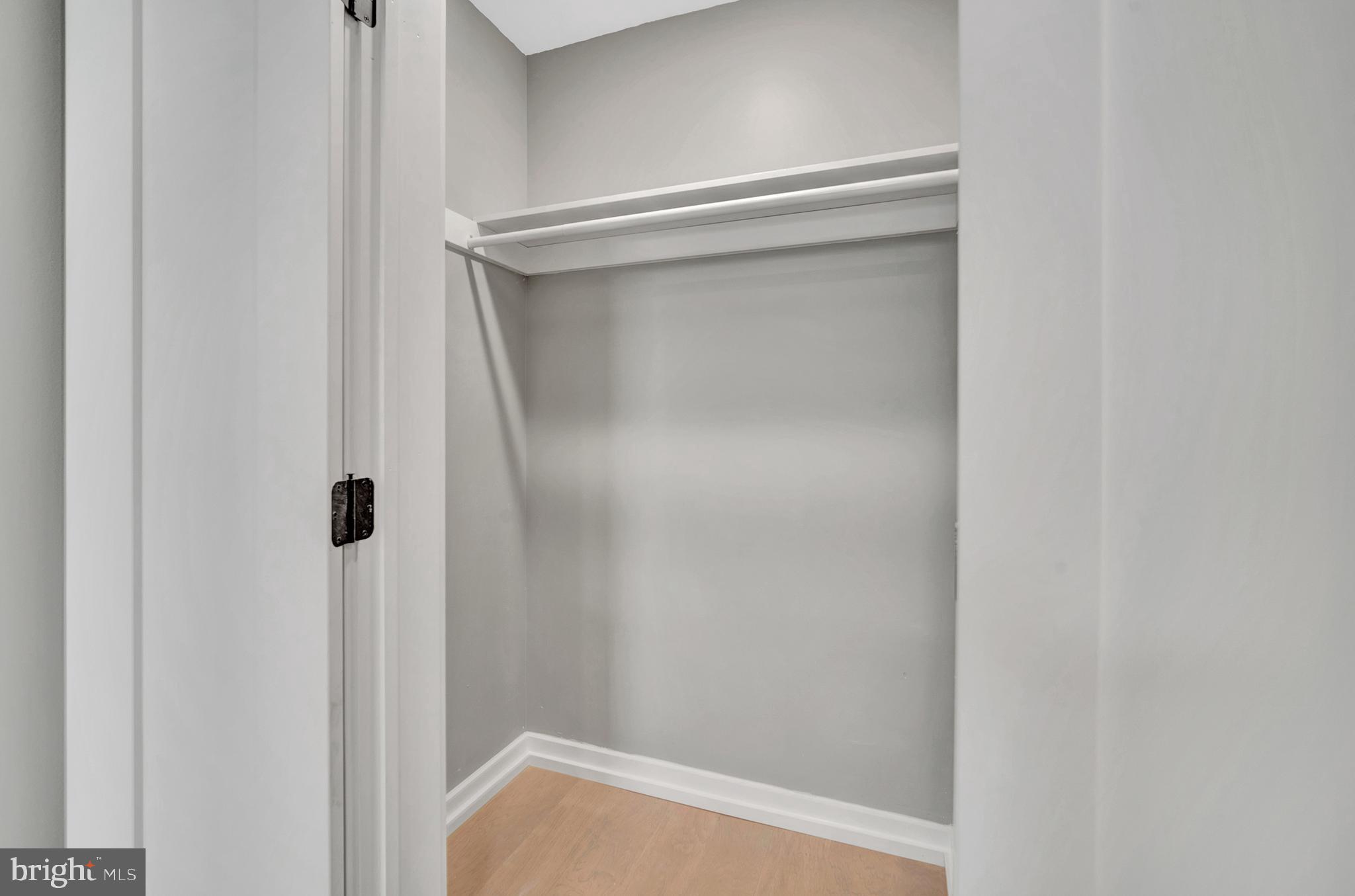 POINT BREEZE - Residential Lease