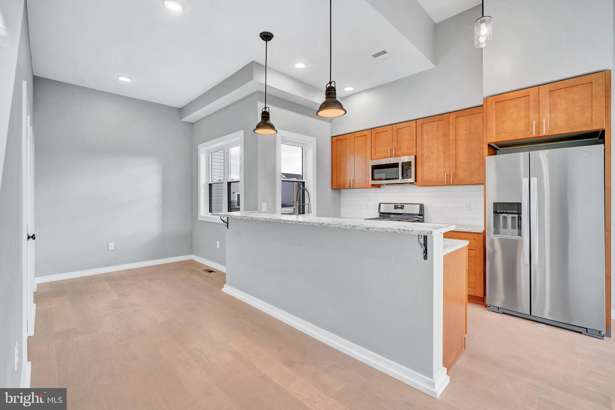 POINT BREEZE - Residential Lease