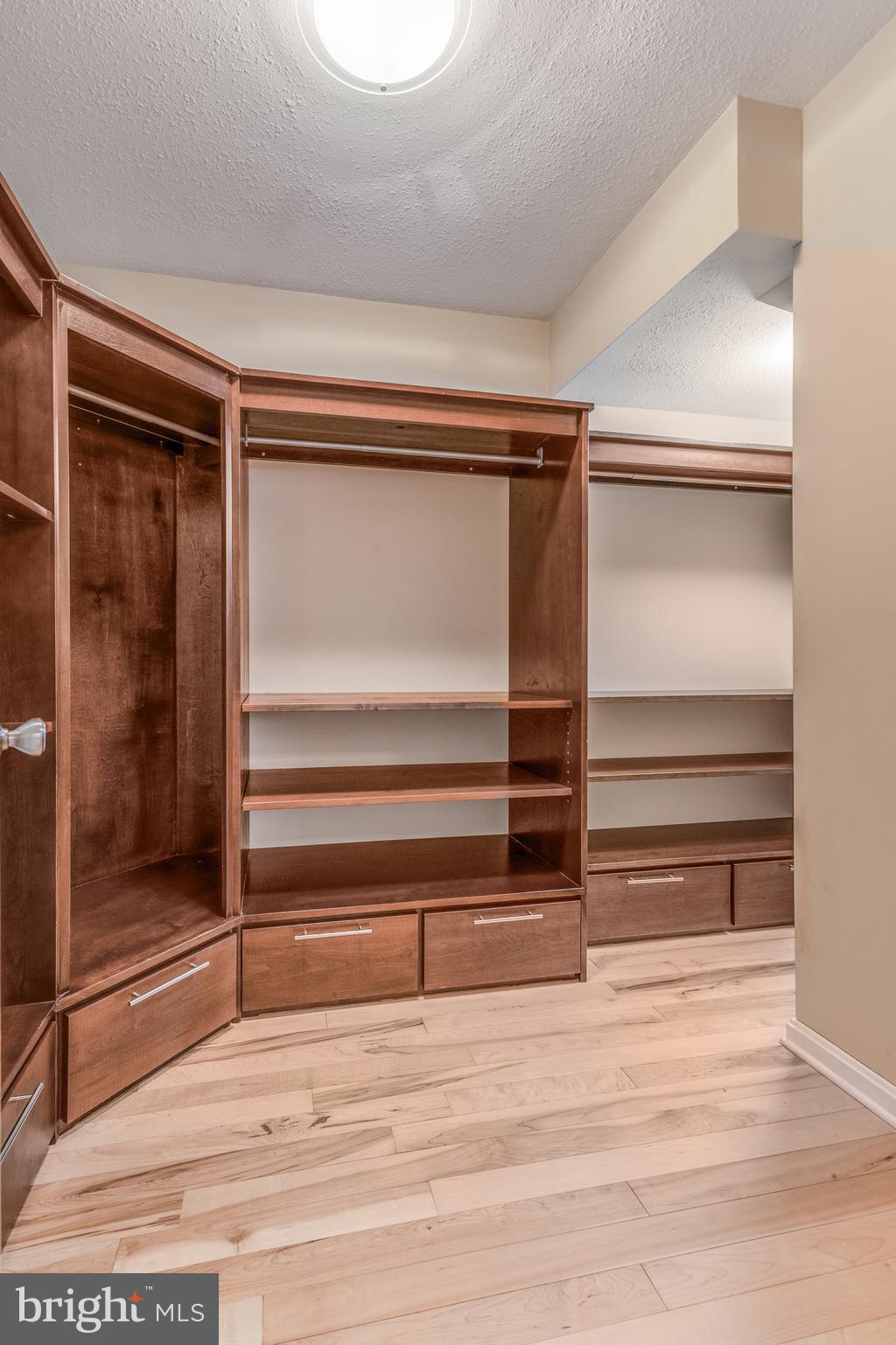 REMINGTON RIDGE - Residential