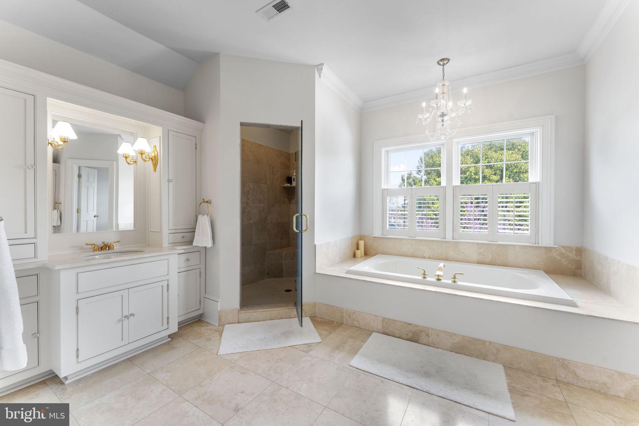 ST. JOHNS MANOR - Residential